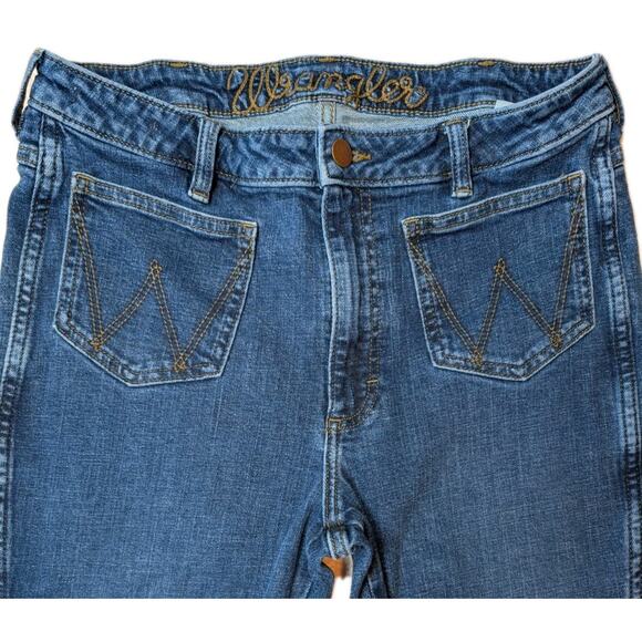 Wrangler High Rise Flare Bareback Jeans Patch Pocket Western Denim W31 L32 - Picture 2 of 7